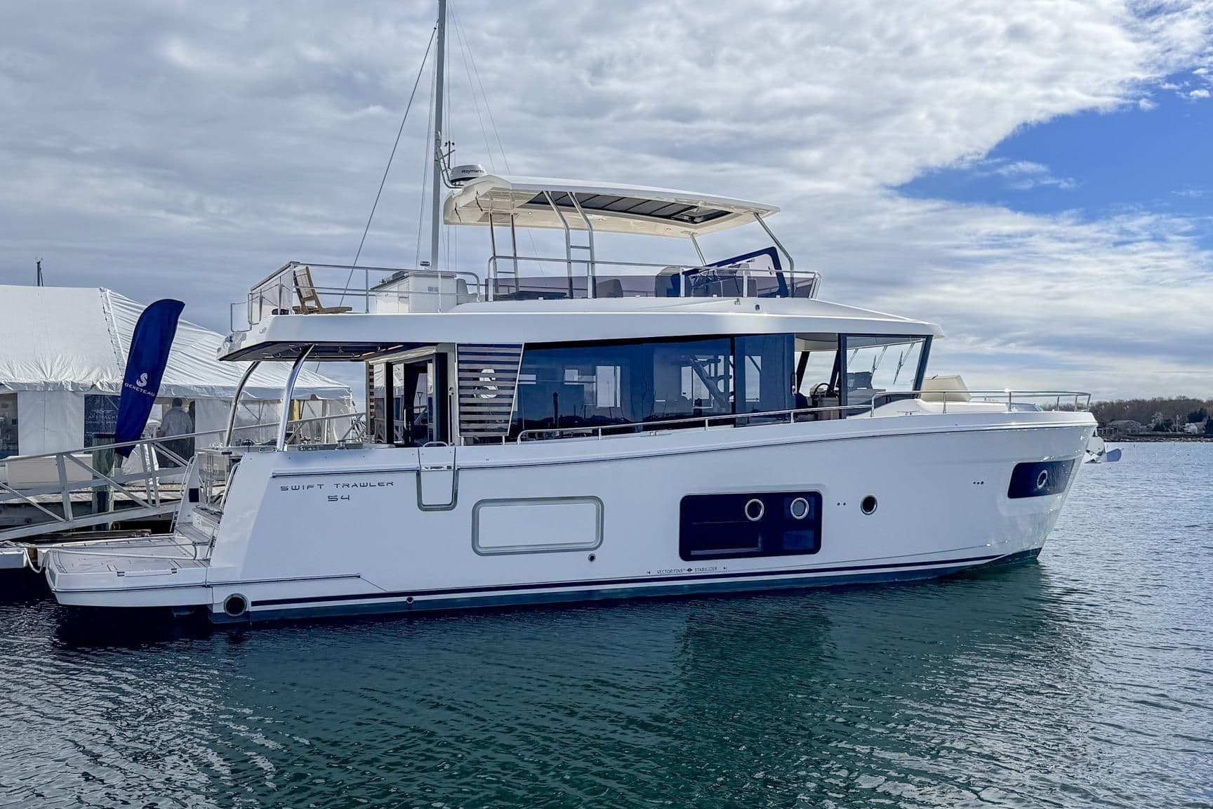 Beneteau Swift Trawler 54 for Sale