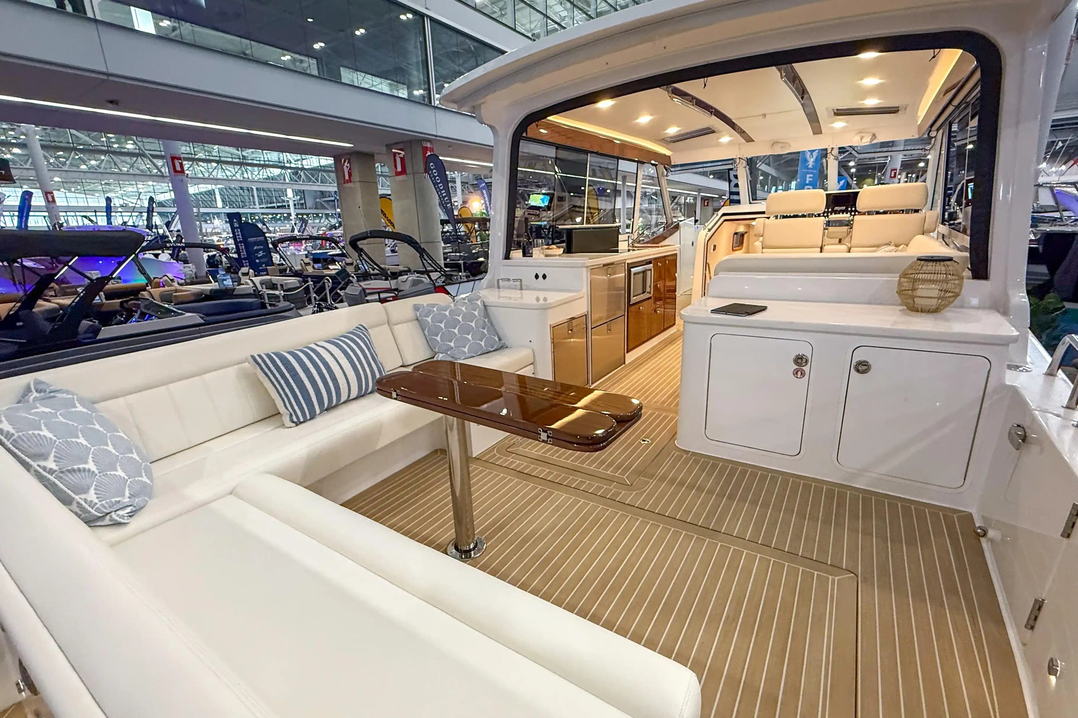 MJM Yachts 47X for Sale