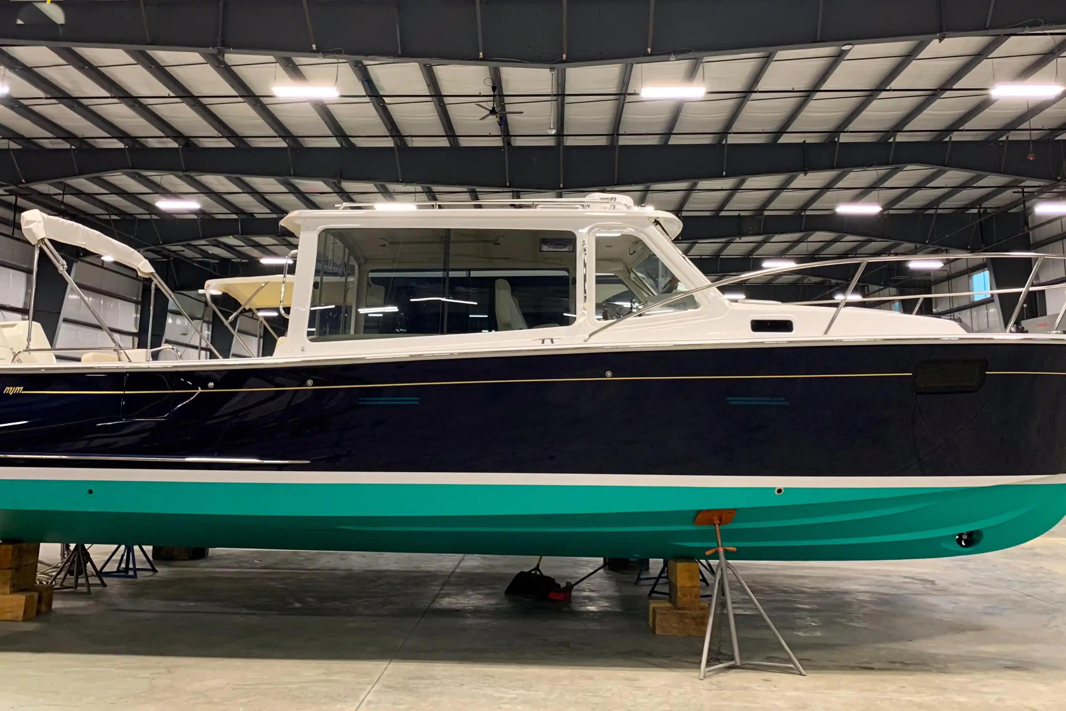 MJM Yachts 35 For Sale