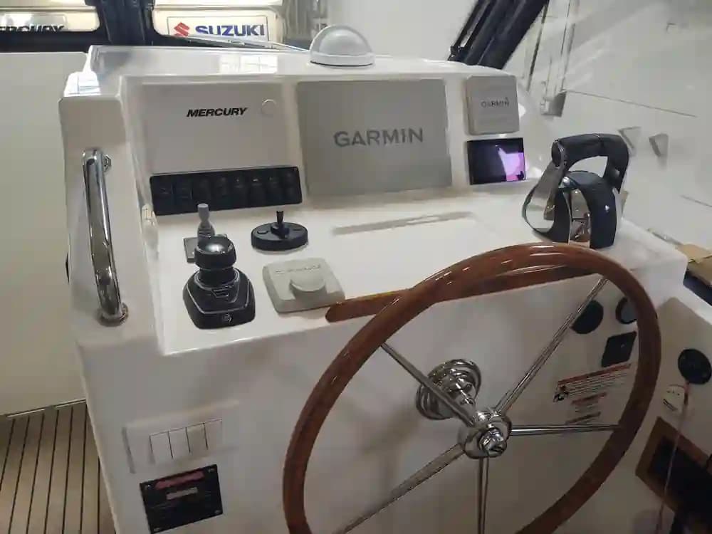 MJM Yachts 3 a la venta