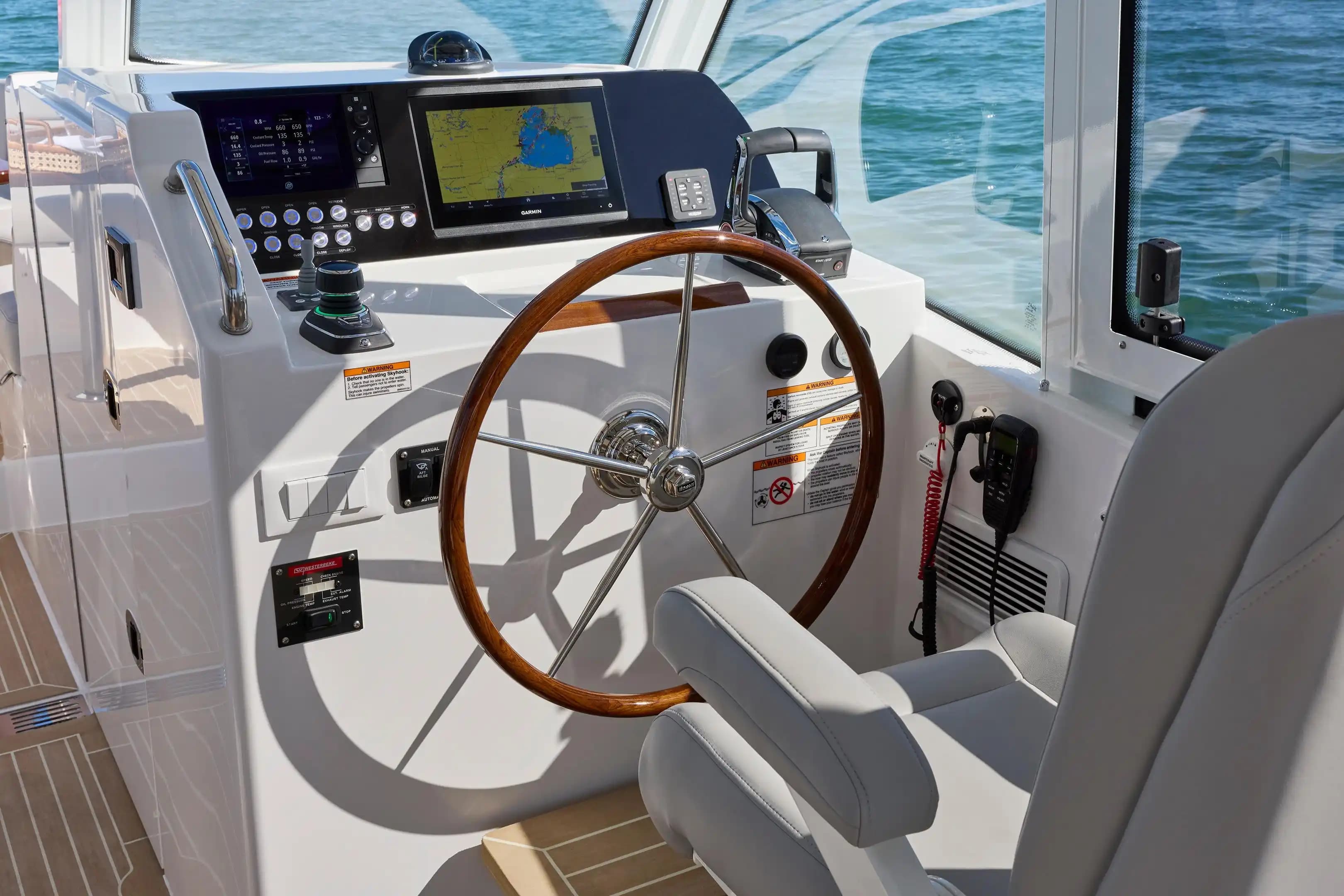 2026 MJM Yachts 38X in vendita a Dartmouth, Massachusetts Dual Console 5
