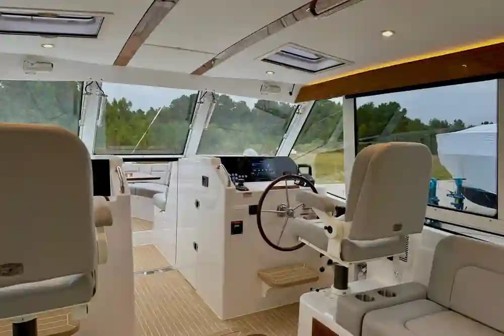 MJM Yachts 38X zum Verkauf