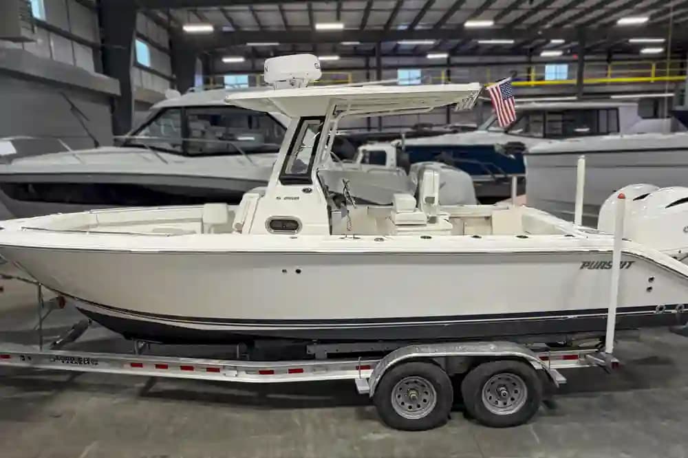 Pursuit S 268 te koop