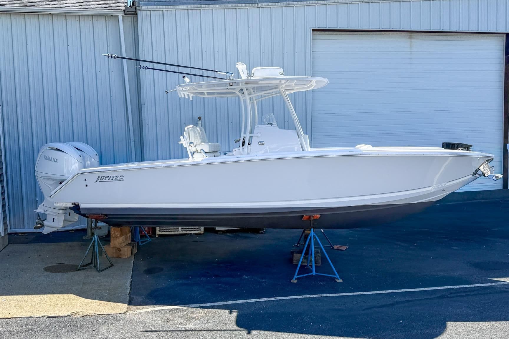 Jupiter 32 for Sale