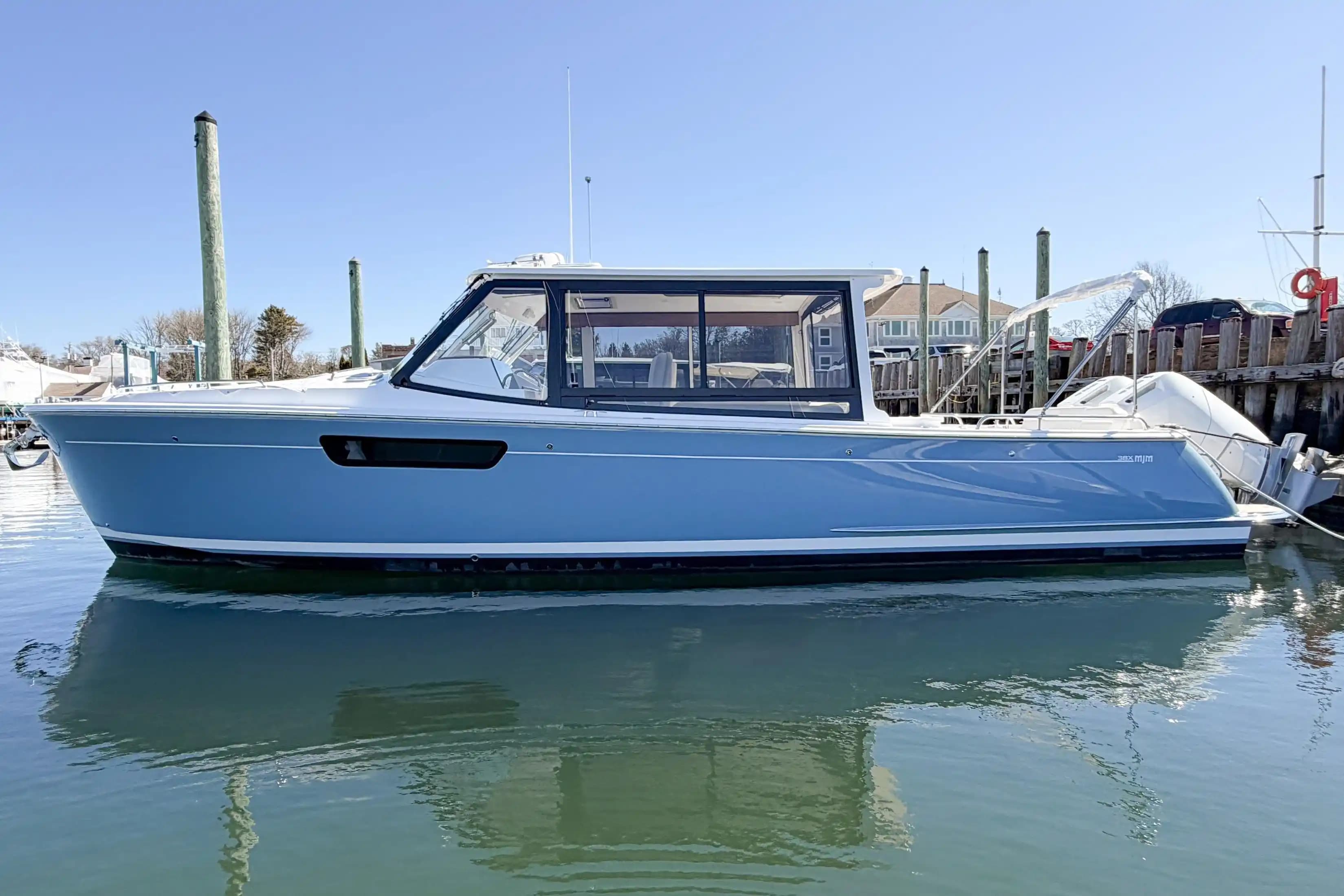 MJM Yachts 38X zum Verkauf