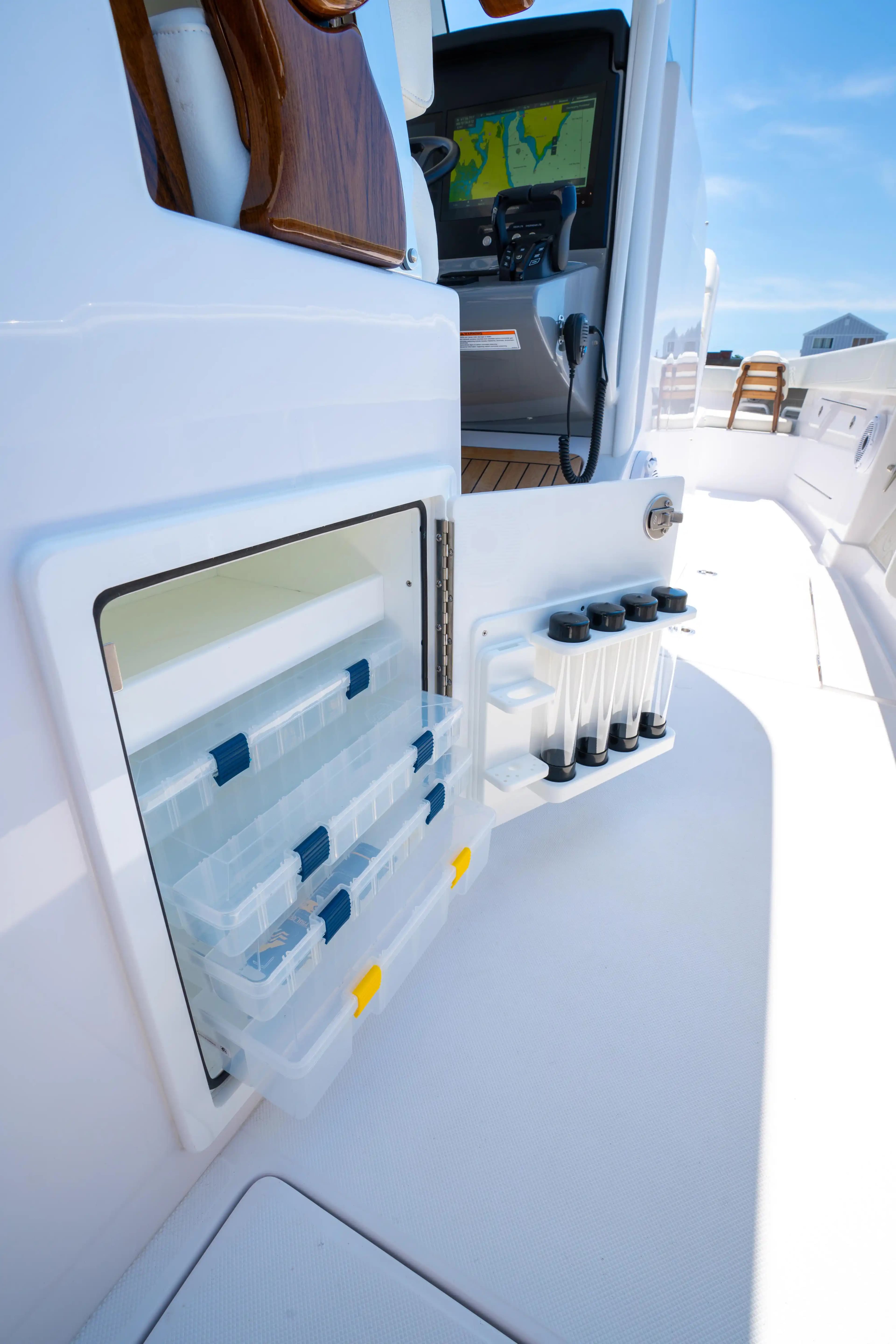 2025 Jupiter 340LS for Sale in Dartmouth, Massachusetts Center Console 3