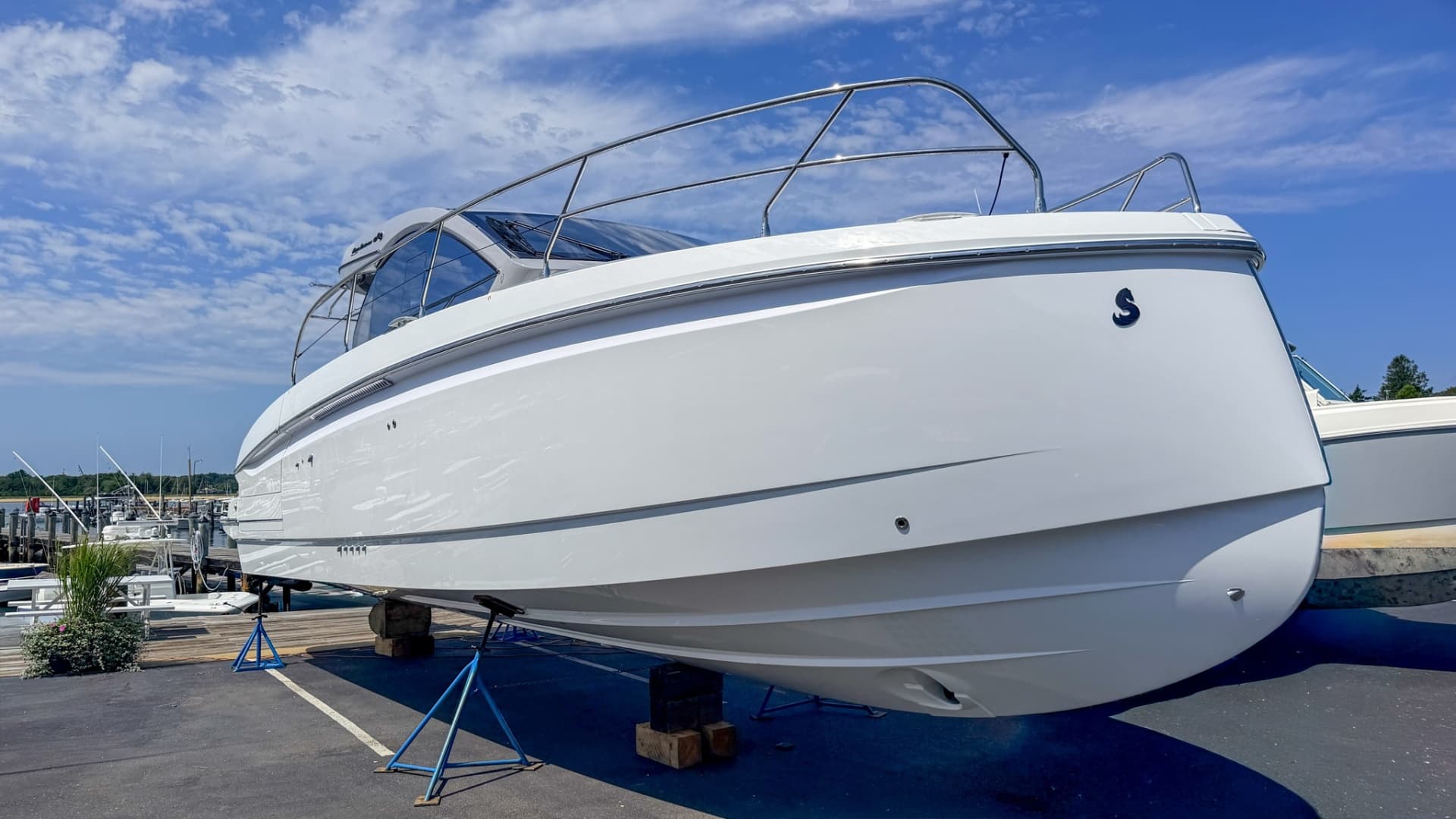 2027 Beneteau Gran Turismo 40 for Sale in South Dartmouth, Massachusetts Cruiser 2
