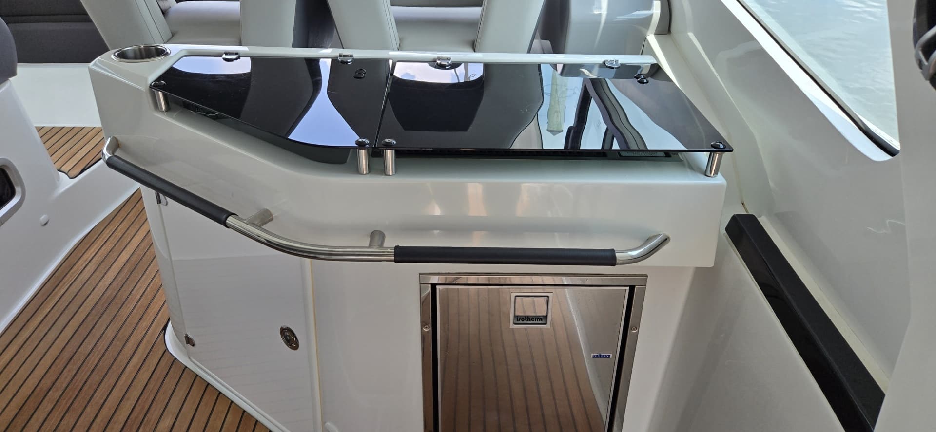 2021 Beneteau Gran Turismo 32 for Sale in South Dartmouth, Massachusetts Express Cruiser 5