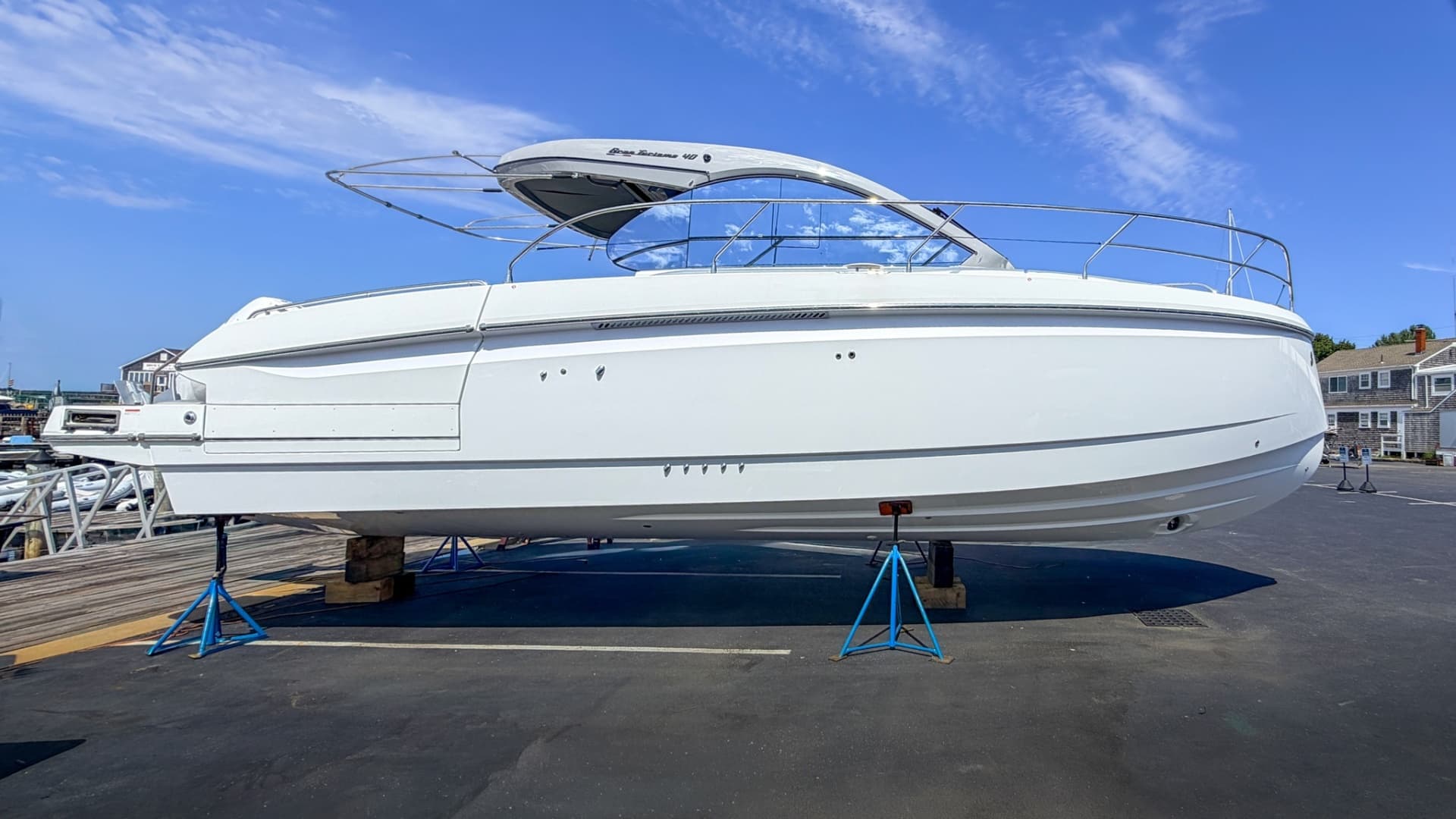 2027 Beneteau Gran Turismo 40 for Sale in South Dartmouth, Massachusetts Cruiser