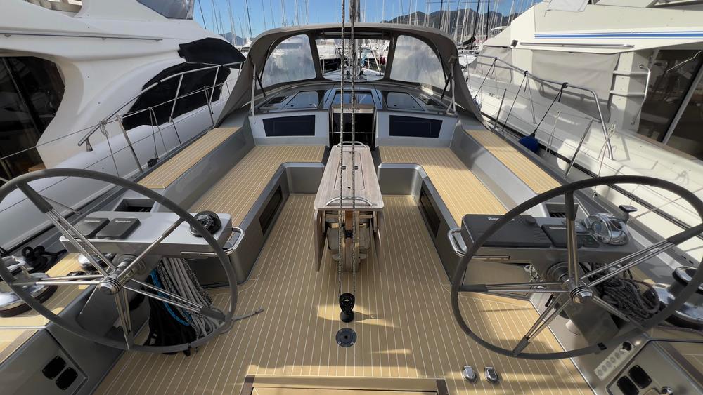 2017 Grand Soleil Yachts GS 52 LC