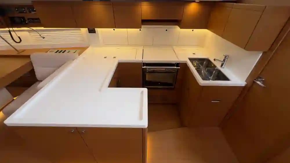 2017 Grand Soleil Yachts GS 52 LC à vendre à Lavagna, IT Daysailer 5