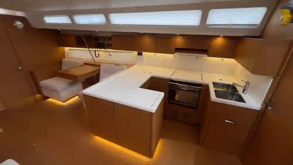 2017 Grand Soleil Yachts GS 52 LC à vendre à Lavagna, IT Daysailer 3