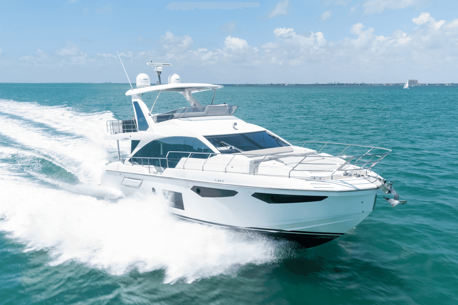 2019 Azimut Fly 60 in vendita a Miami, FL Flybridge 5