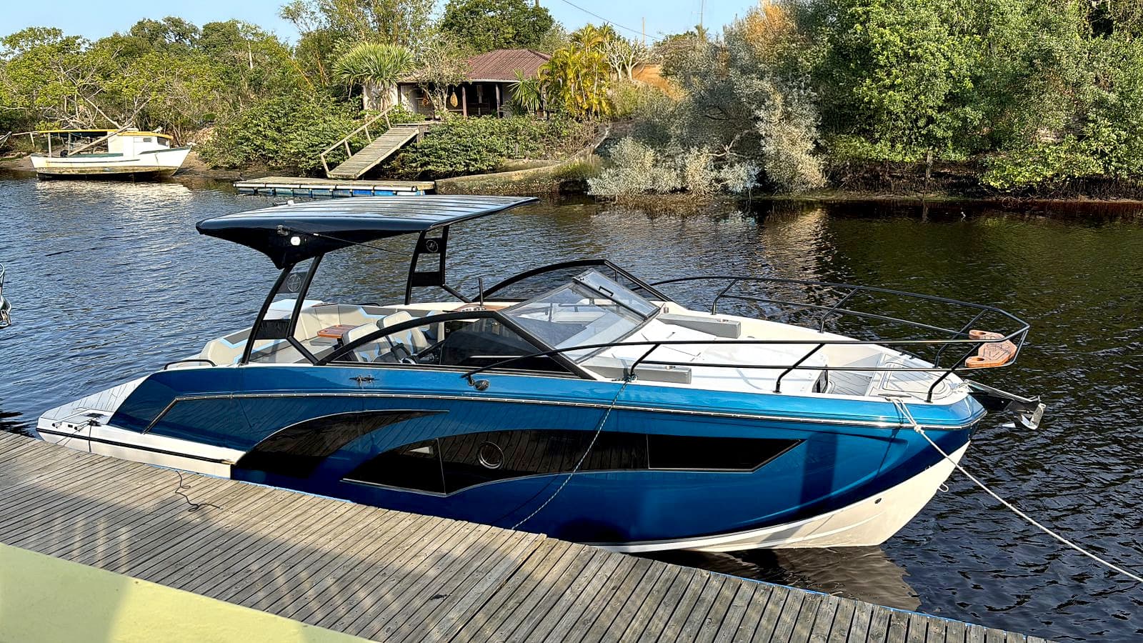 2027 Hanover Yachts 327 a la venta en Newport, Rhode Island Cruiser 5