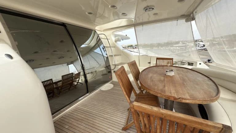 2002 Azimut 68 Plus for Sale in Altea, ES Motor Yacht 4