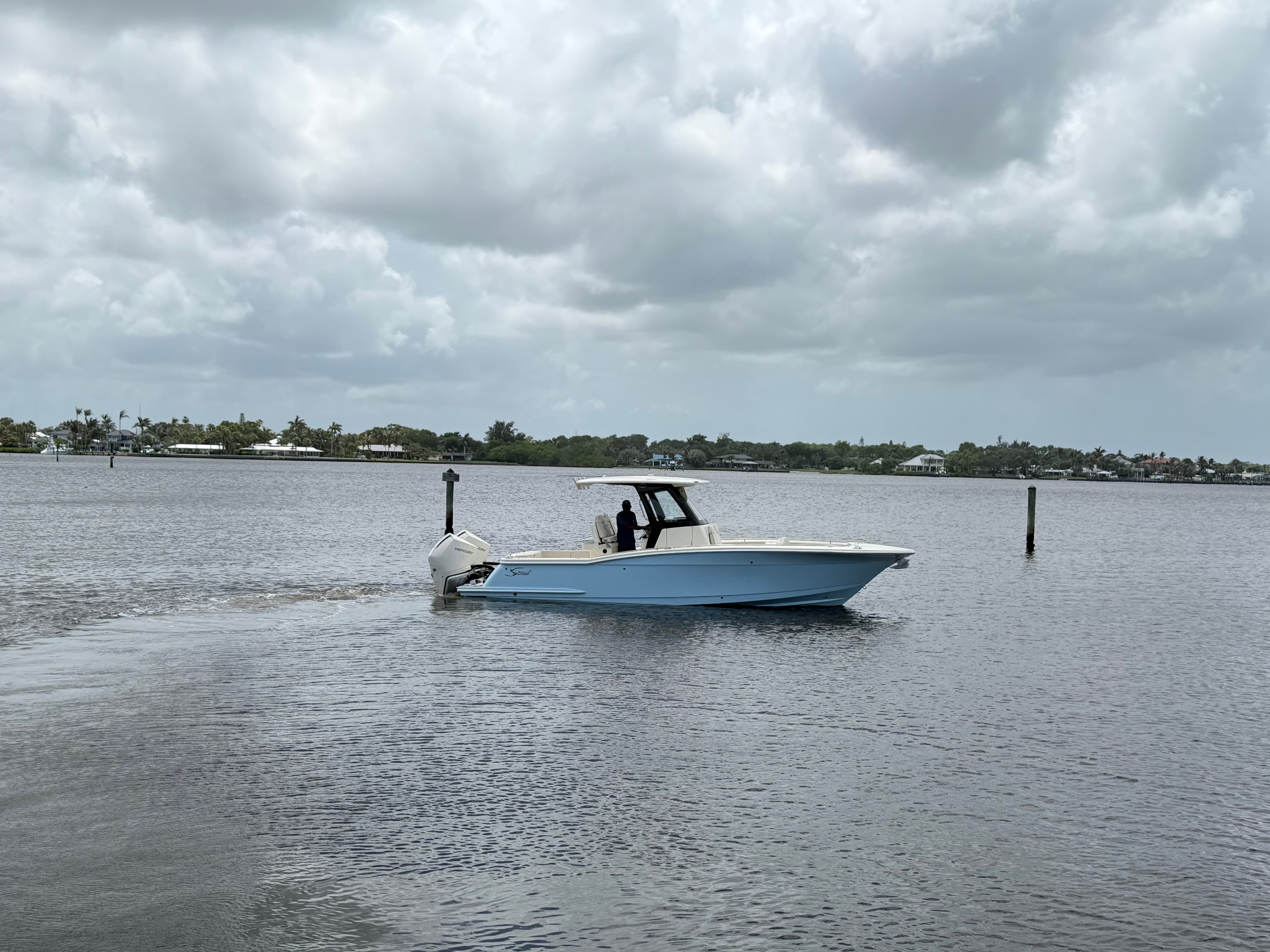 2026 Scout Boats 288 LXF zum Verkauf in Stuart, Florida Center Console 2