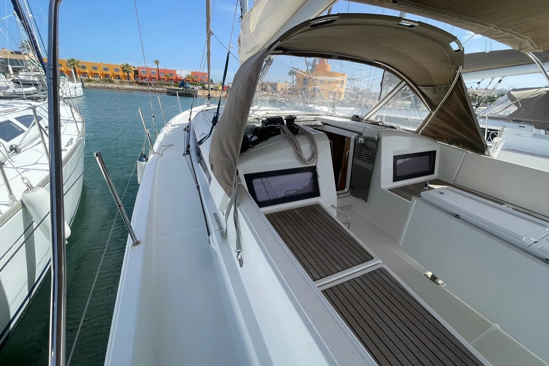 2018 Jeanneau Sun Odyssey 440 zum Verkauf in Portimão, PT Monohull 3