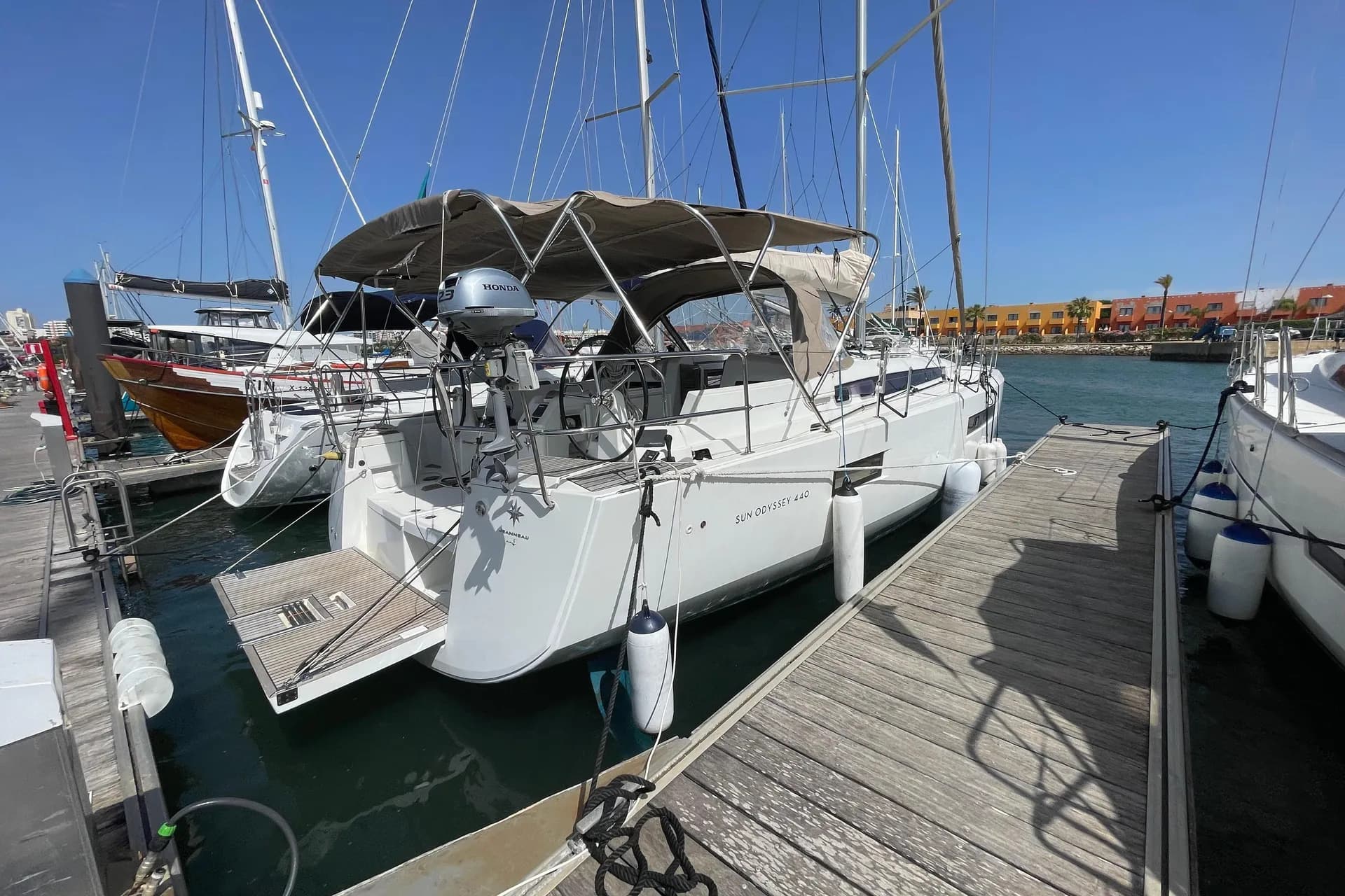 2018 Jeanneau Sun Odyssey 440 zum Verkauf in Portimão, PT Monohull 4
