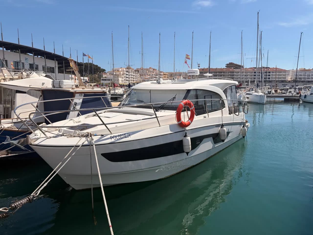 2025 Beneteau Antares 11 te koop in L'Escala, ES Pilothouse