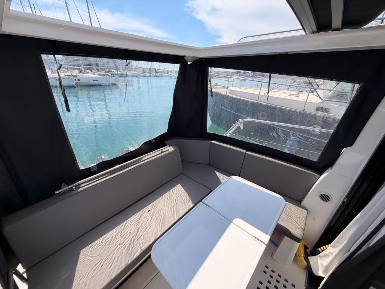 2025 Beneteau Antares 11 te koop in L'Escala, ES Pilothouse 3