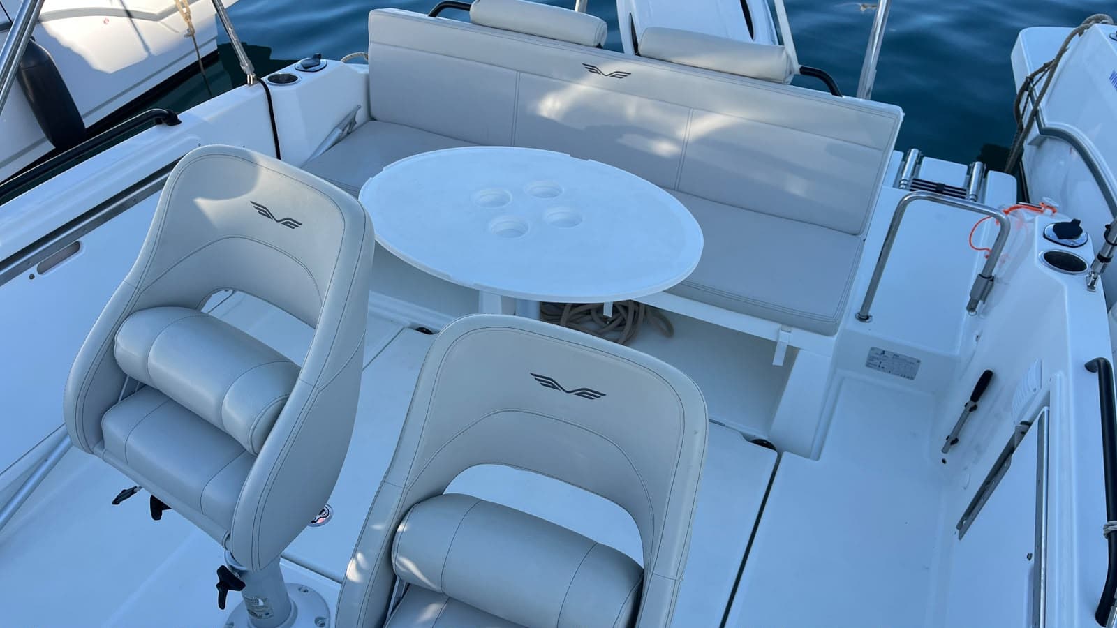2026 Beneteau Flyer 7 SUNdeck zum Verkauf in Viladamat, ES Center Console 2
