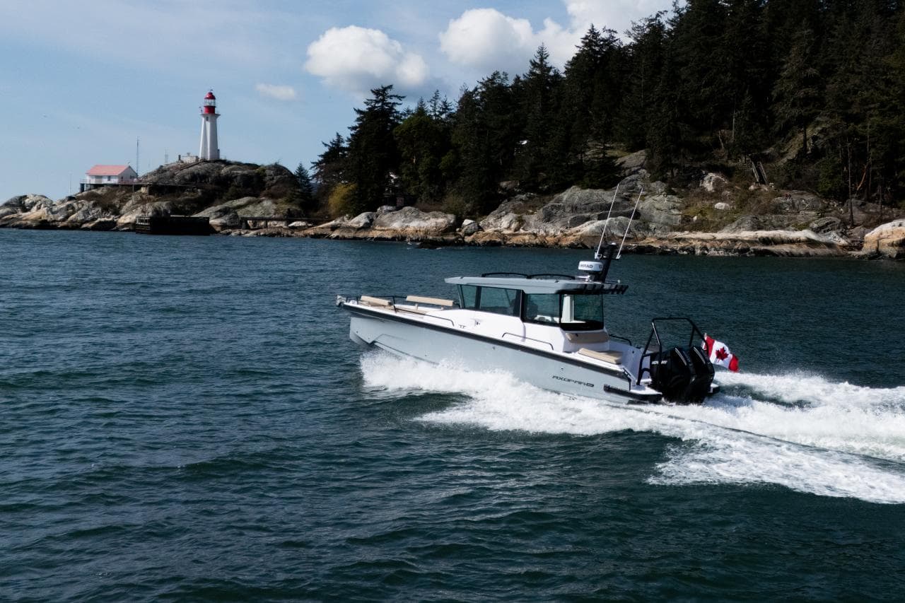 2026 Axopar 29 XC Cross Cabin for Sale in San Diego, California Walk-around Boats 2