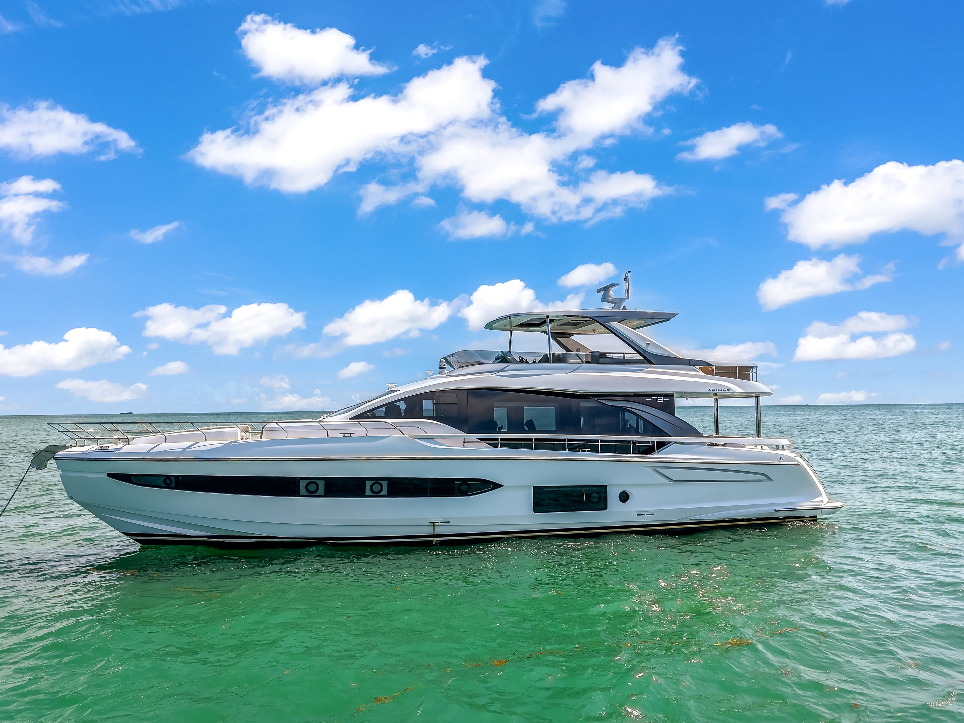2025 Azimut Fly 78 for Sale in Miami, FL Flybridge 2