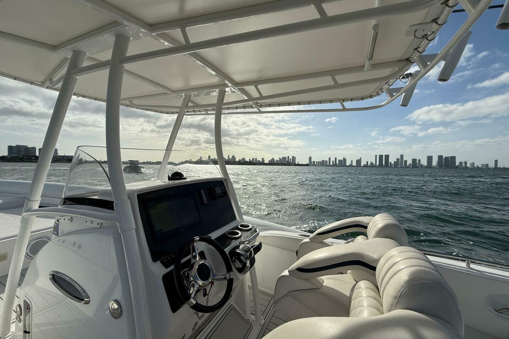 2015 Airship Ribs 330 for Sale in Miami, Florida RIB (Rigid Inflatable) 4