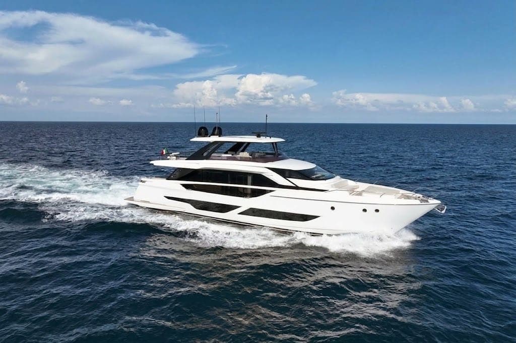 2023 Ferretti Yachts 860 te koop in Istanbul, TR Flybridge