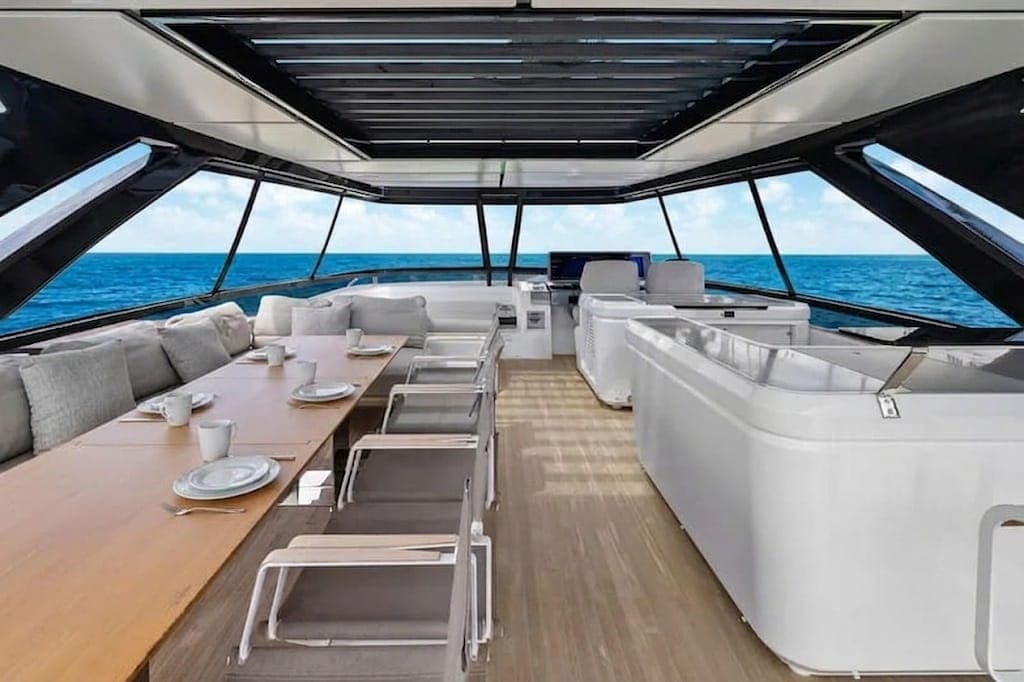 2023 Ferretti Yachts 860 te koop in Istanbul, TR Flybridge 4