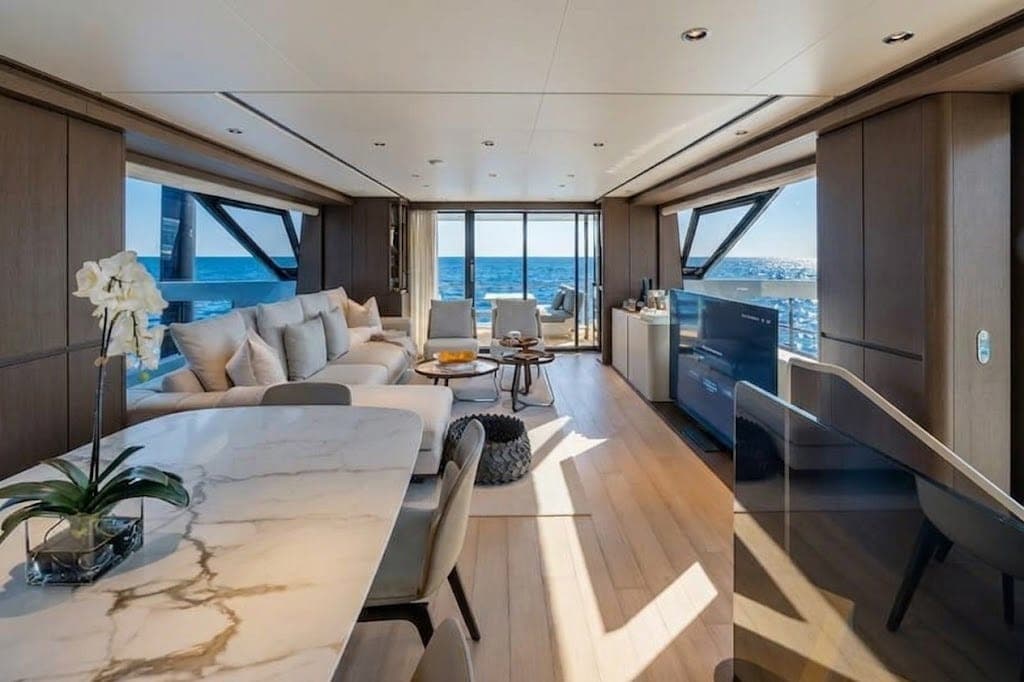 2023 Ferretti Yachts 860 te koop in Istanbul, TR Flybridge 5