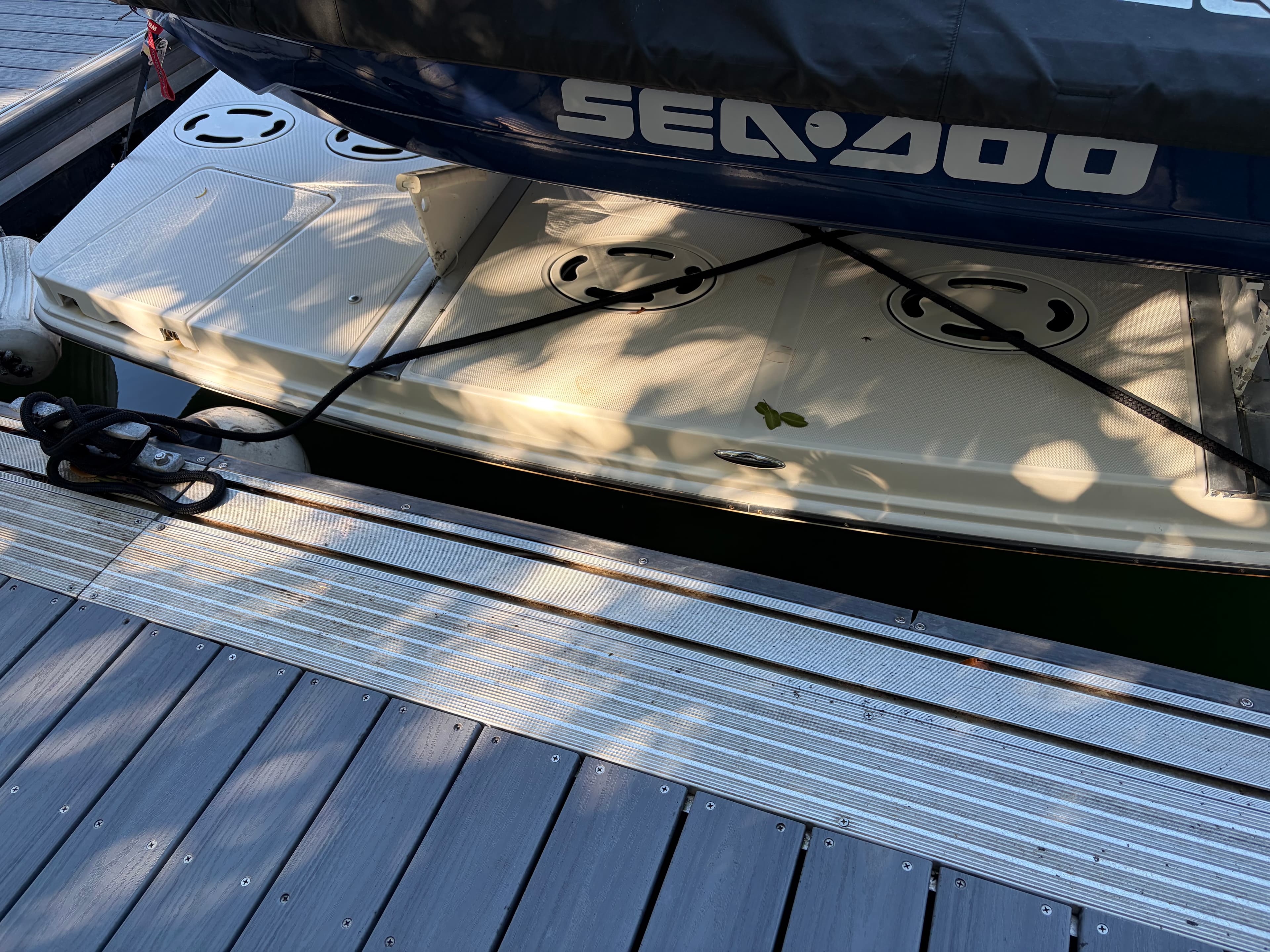 2014 Sea Ray Sundancer 470 zum Verkauf in Miami, FL Express Cruiser 4