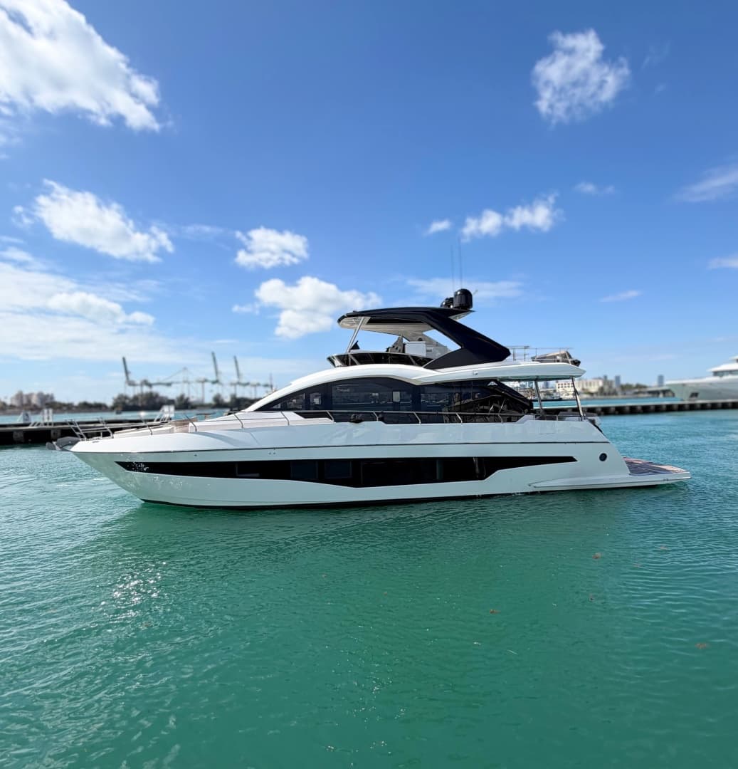 2026 Astondoa 66 Flybridge zum Verkauf in Miami Beach, Florida Flybridge
