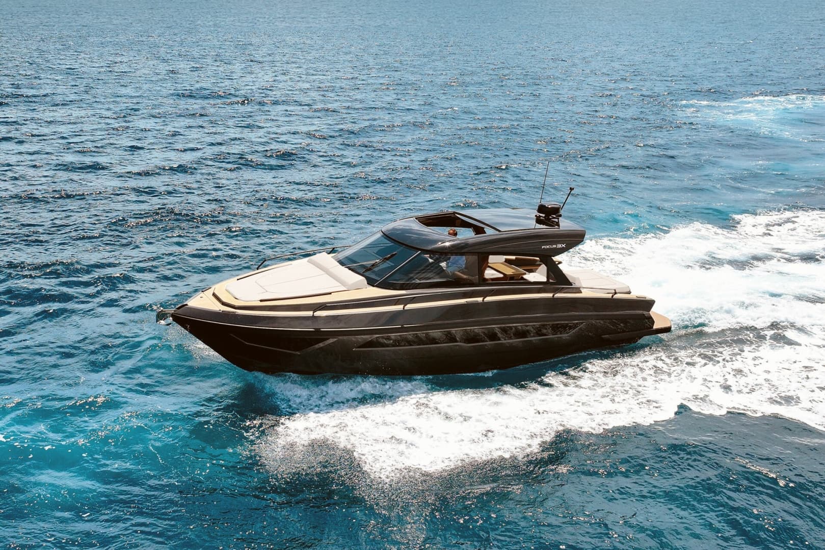 2027 Focus Motor Yachts 3X for Sale in Fort Lauderdale, Florida Sport Cruiser 2