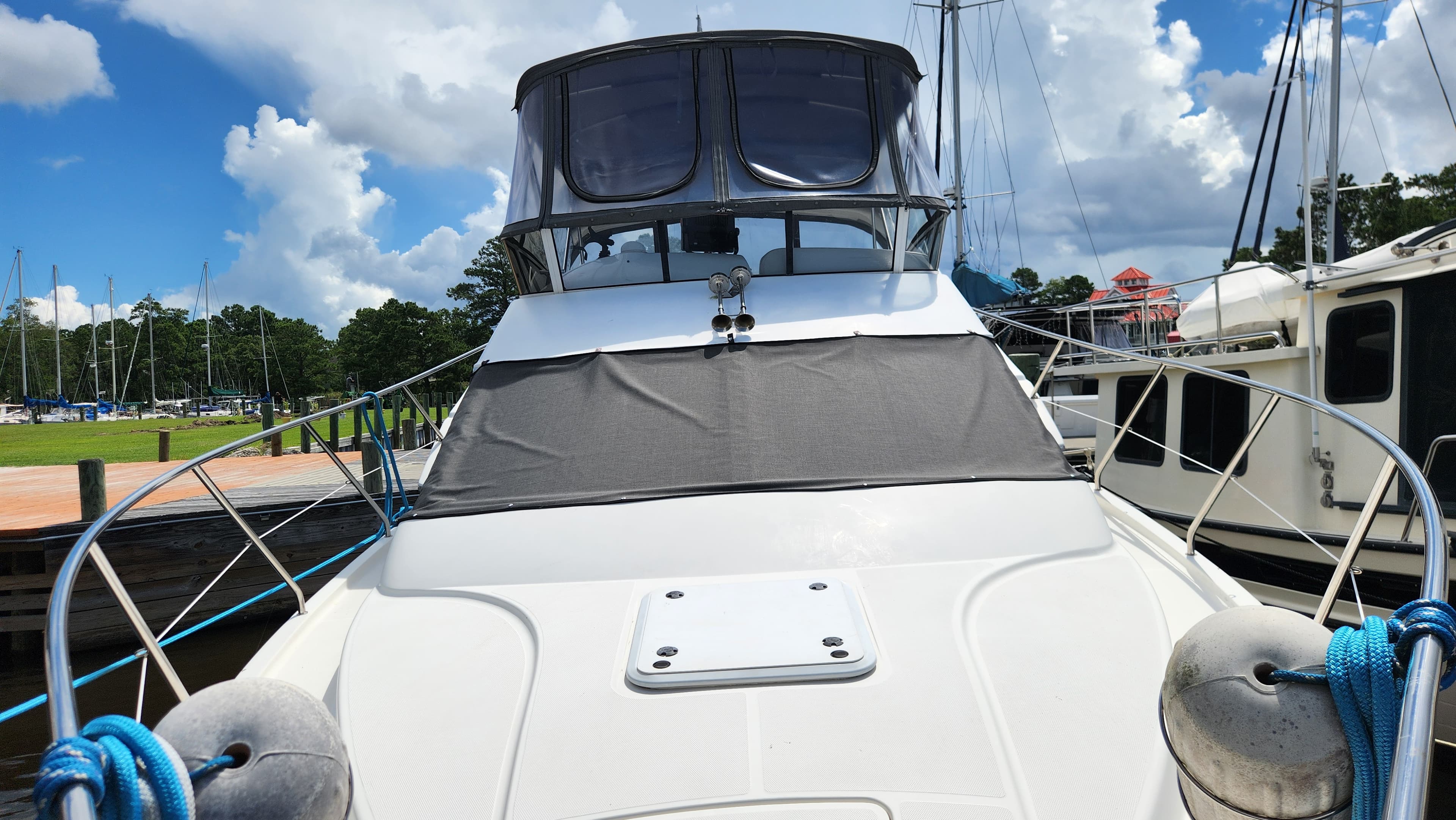 2005 Silverton 330 Sport Bridge a la venta en Merritt, North Carolina Cruiser 4