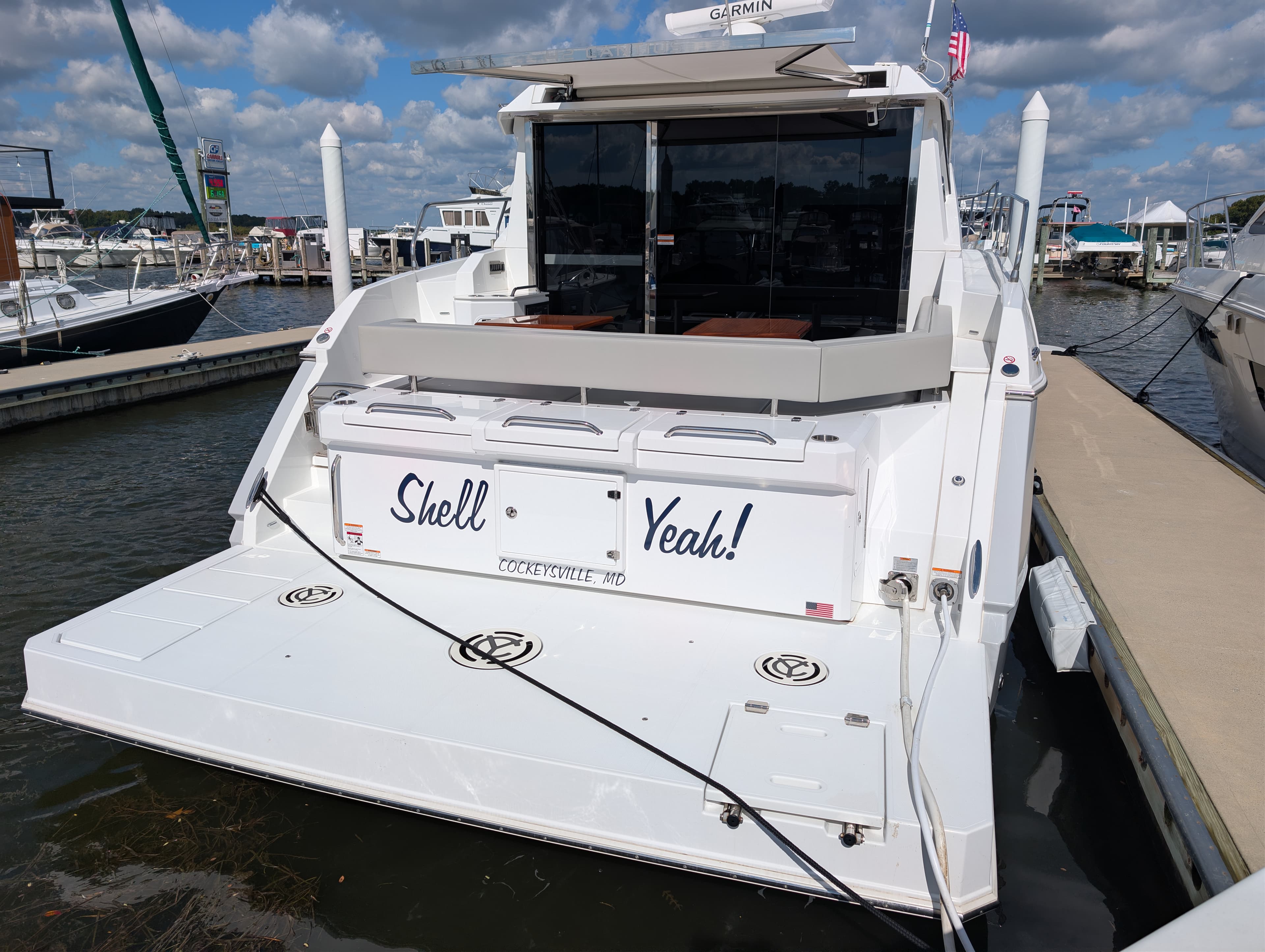 2025 Cruisers Yachts 42 Cantius te koop in Grasonville, MD Express Cruiser 2