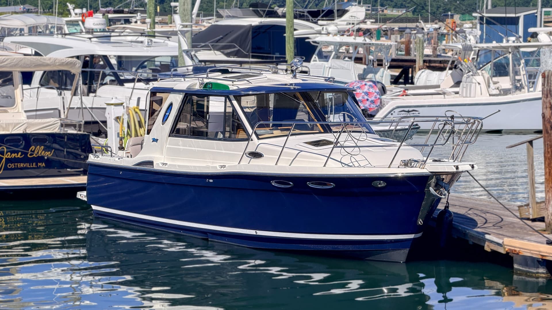 2012 Cutwater C-26 for Sale in South Dartmouth, Massachusetts Express Cruiser 2