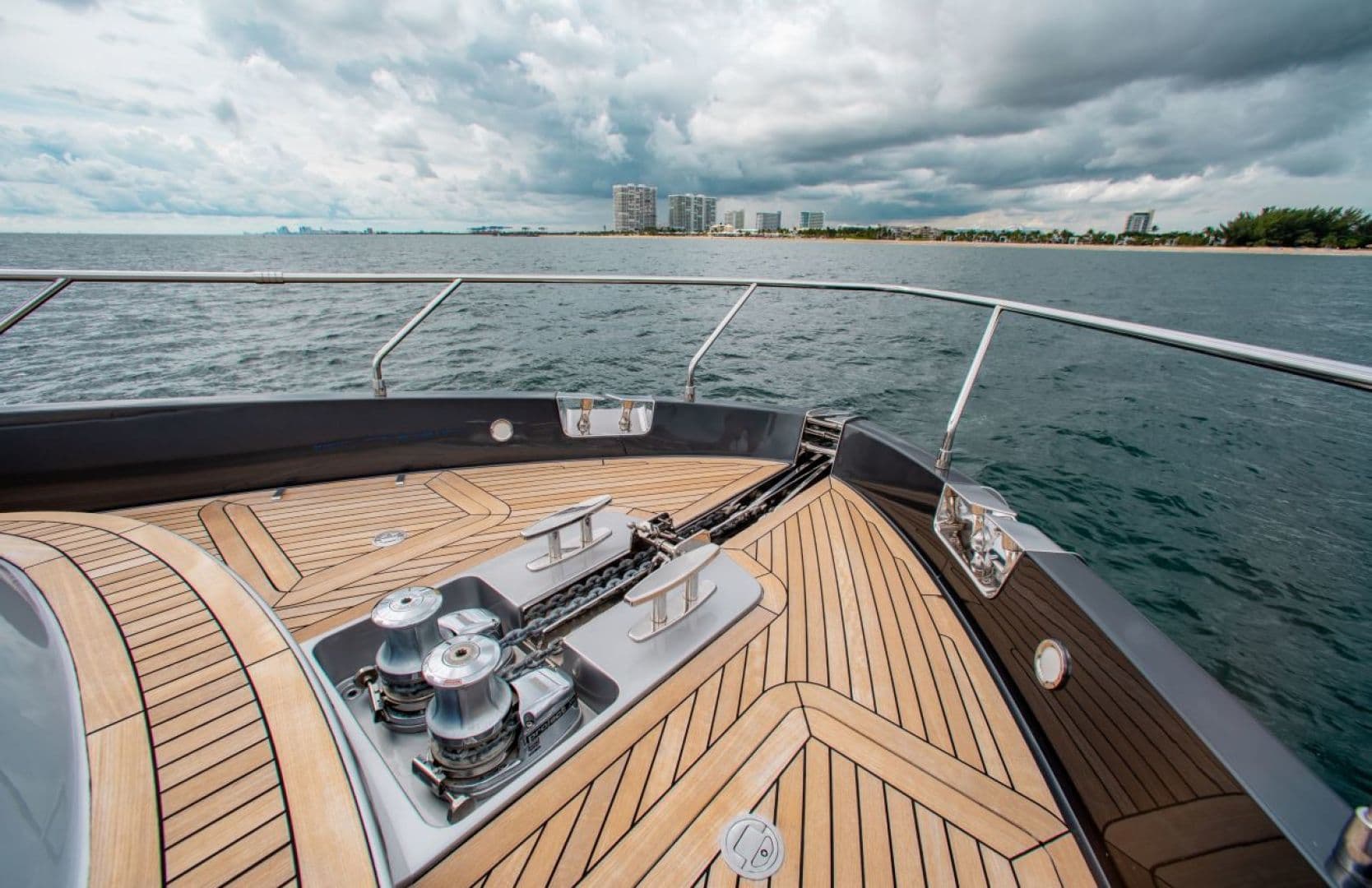 2017 Riva 88' Domino Super for Sale in Fort Lauderdale, Florida Flybridge 5