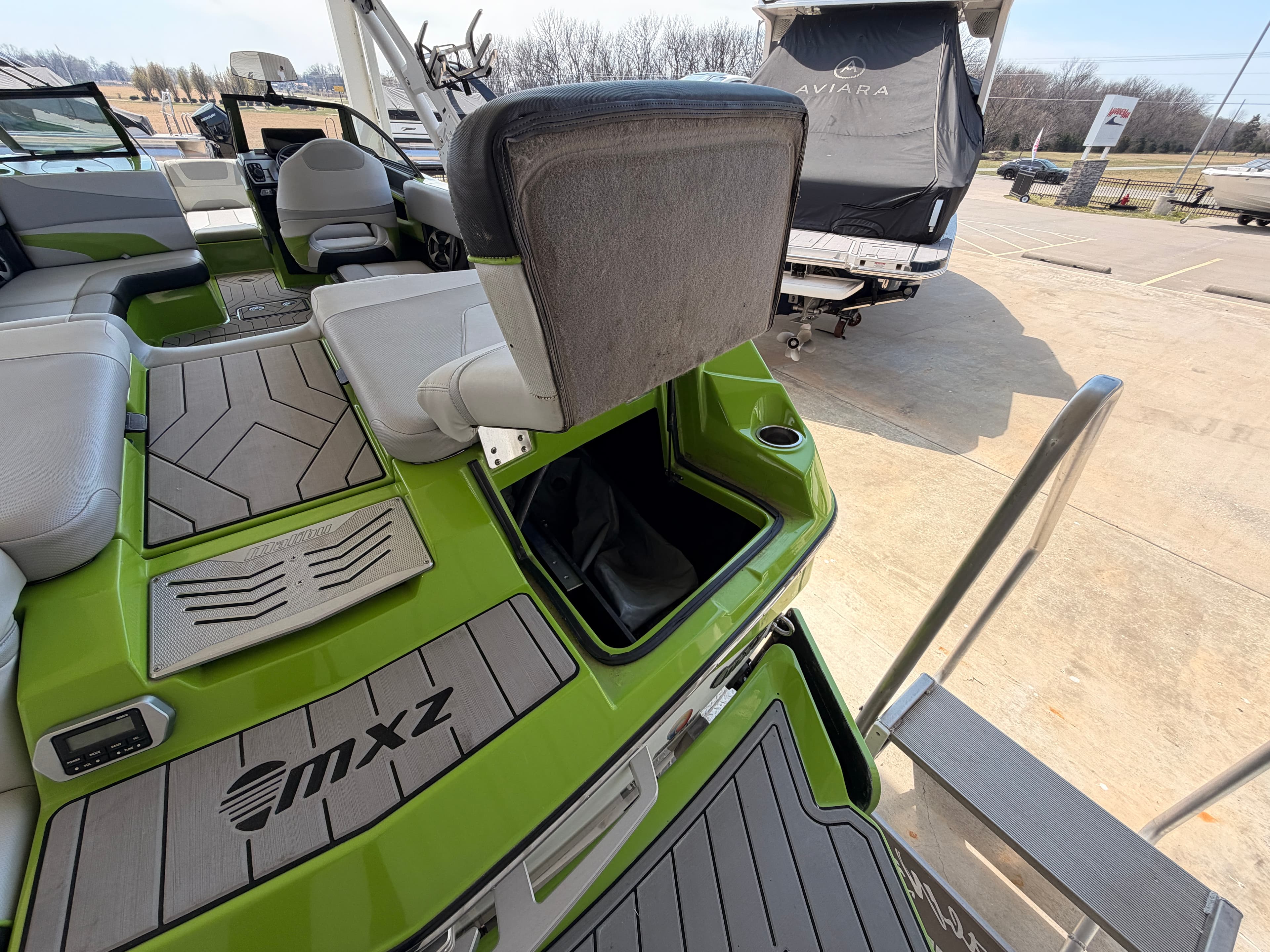 2018 Malibu Boats 24 MXZ zum Verkauf in Monkey Island, OK Ski Boat 4