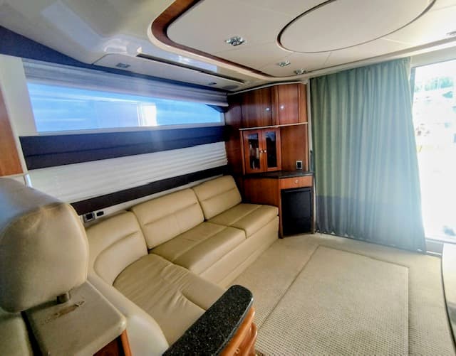 2008 Meridian 441 for Sale in Pointe-à-Pitre, GP Motor Yacht 2