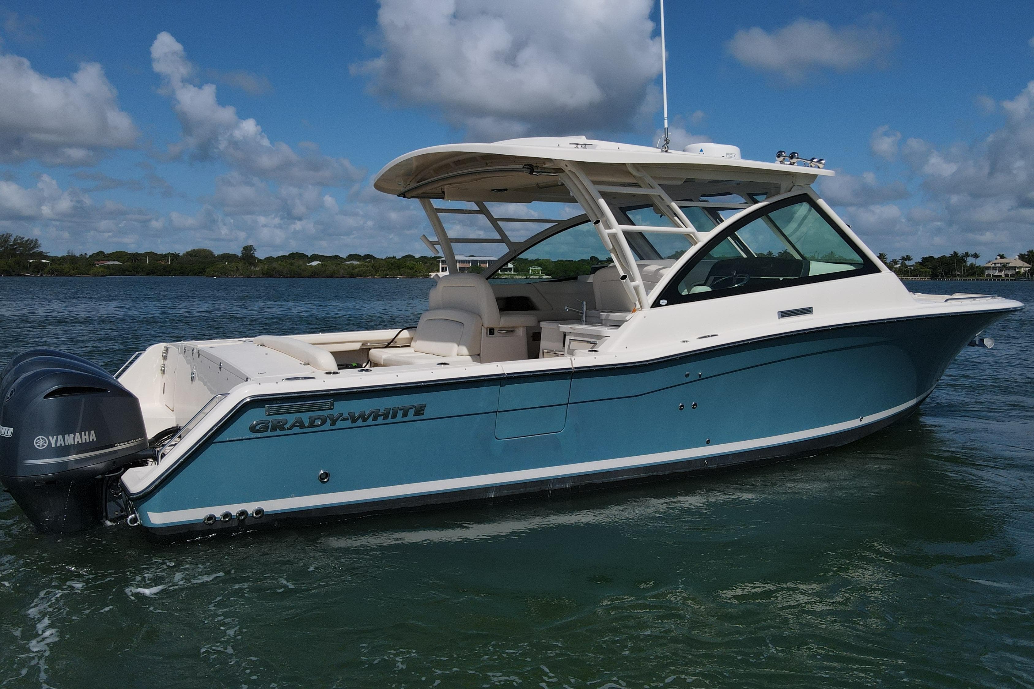 2019 Grady-White Boats Freedom 375 zum Verkauf in Palm City, Florida Bowrider 2