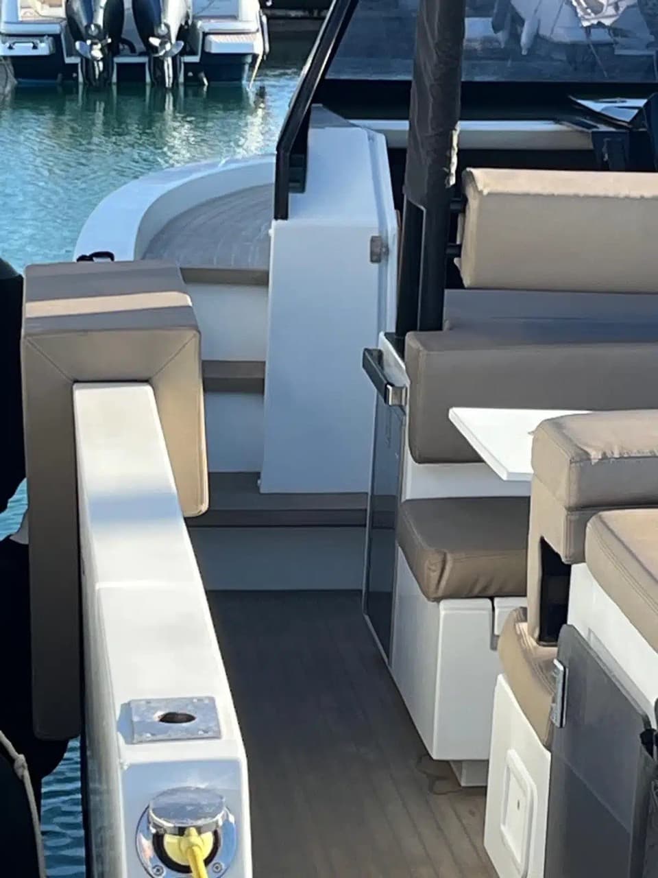2018 De Antonio Yachts D33 CRUISER te koop in L'Escala, ES Express Cruiser 5