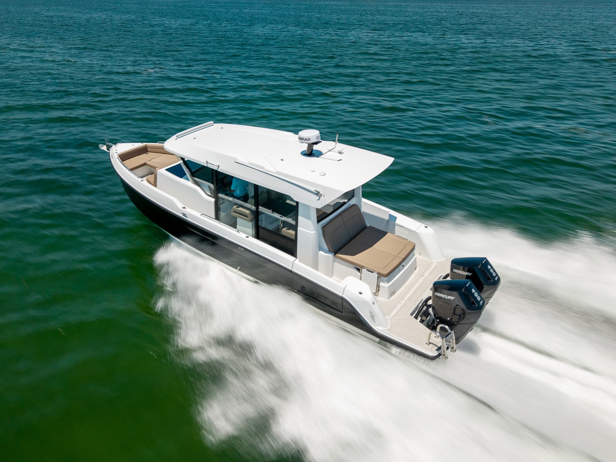 2026 Cruisers Yachts 38 VTR EC zum Verkauf in Miami, FL Sport Cruiser 4