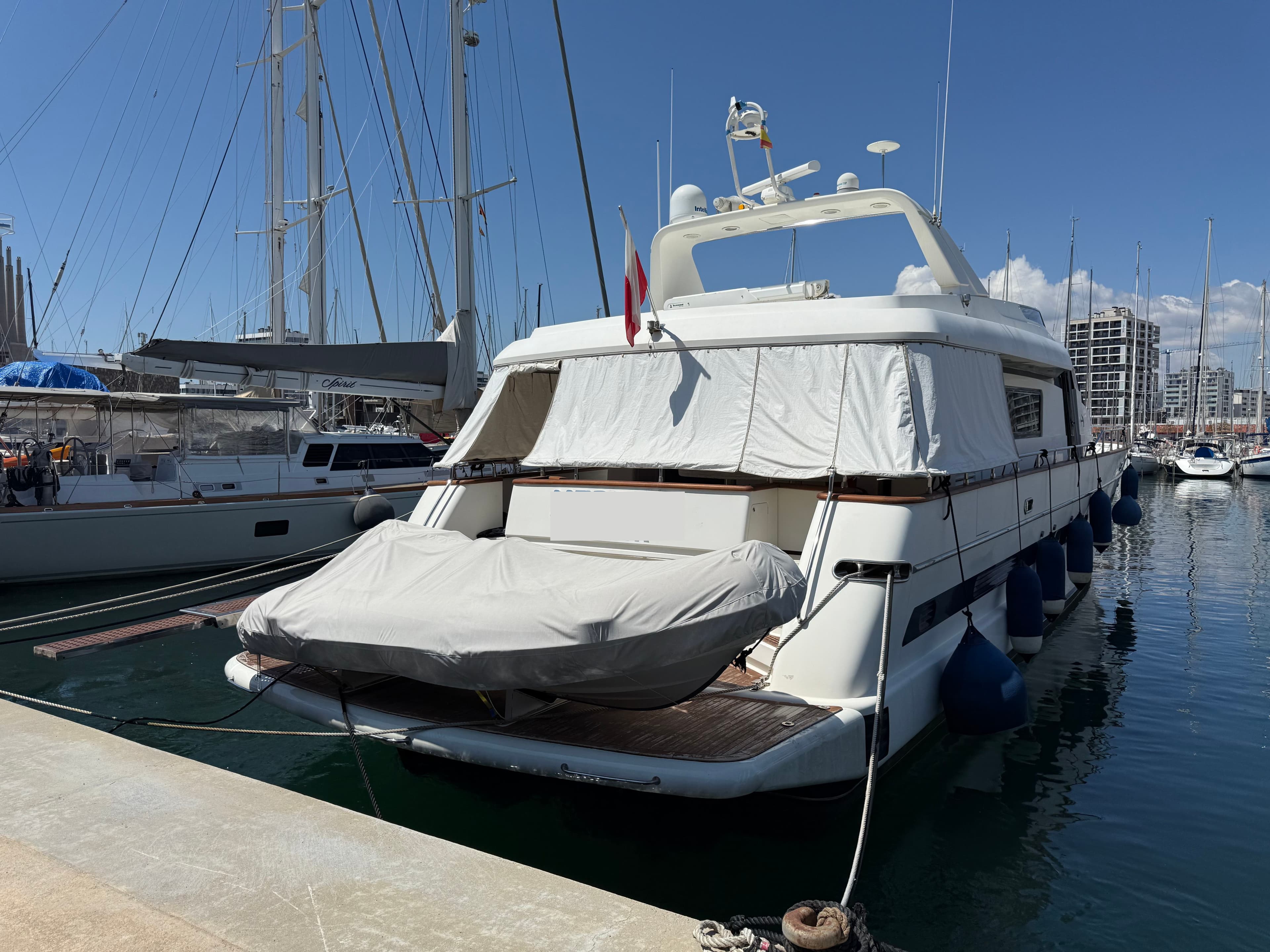 2002 Sanlorenzo SL82 à vendre à Barcelona, ES Flybridge 2