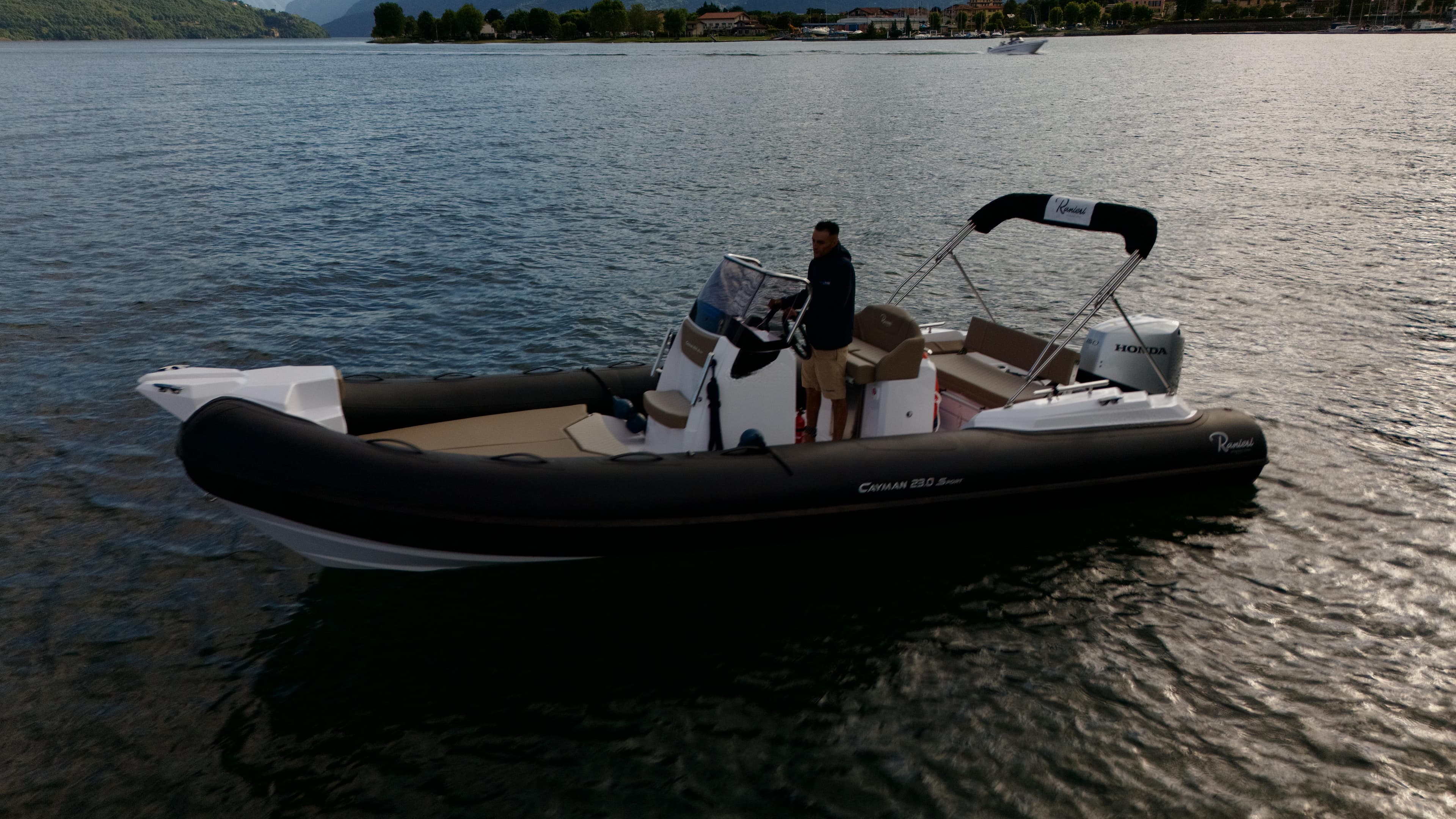 2025 Ranieri International Cayman 23 Sport Touring zum Verkauf in Lake Como, IT RIB (Rigid Inflatable) 5