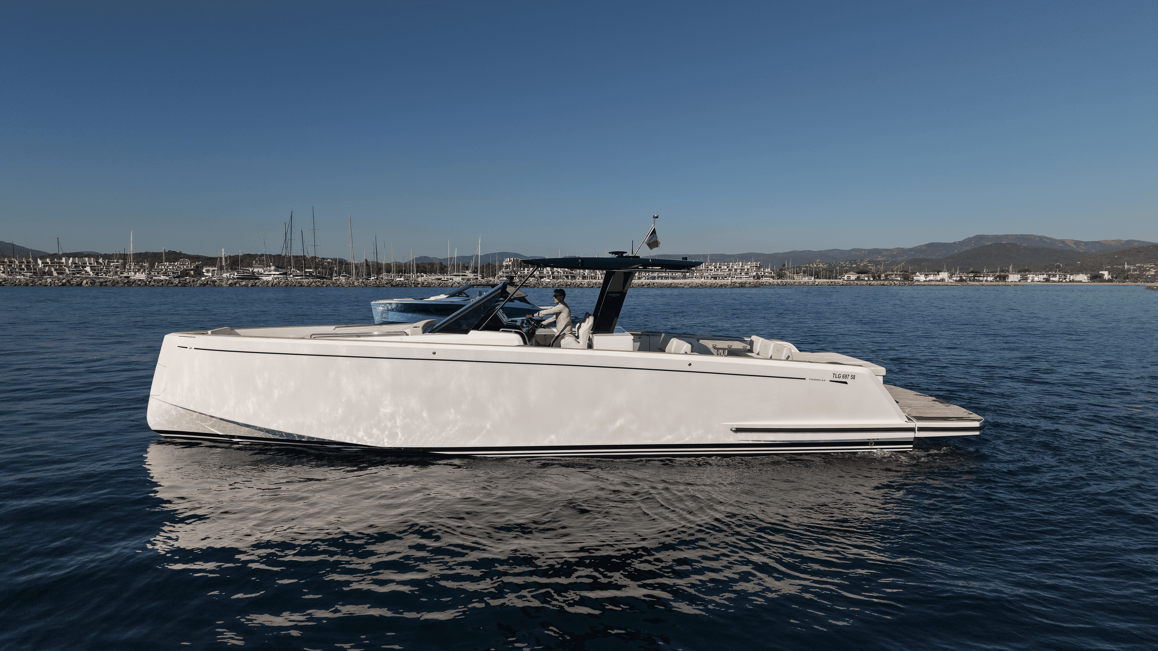 2024 Pardo Yachts P43 for Sale in Cogolin, FR Walk-around Boats 2