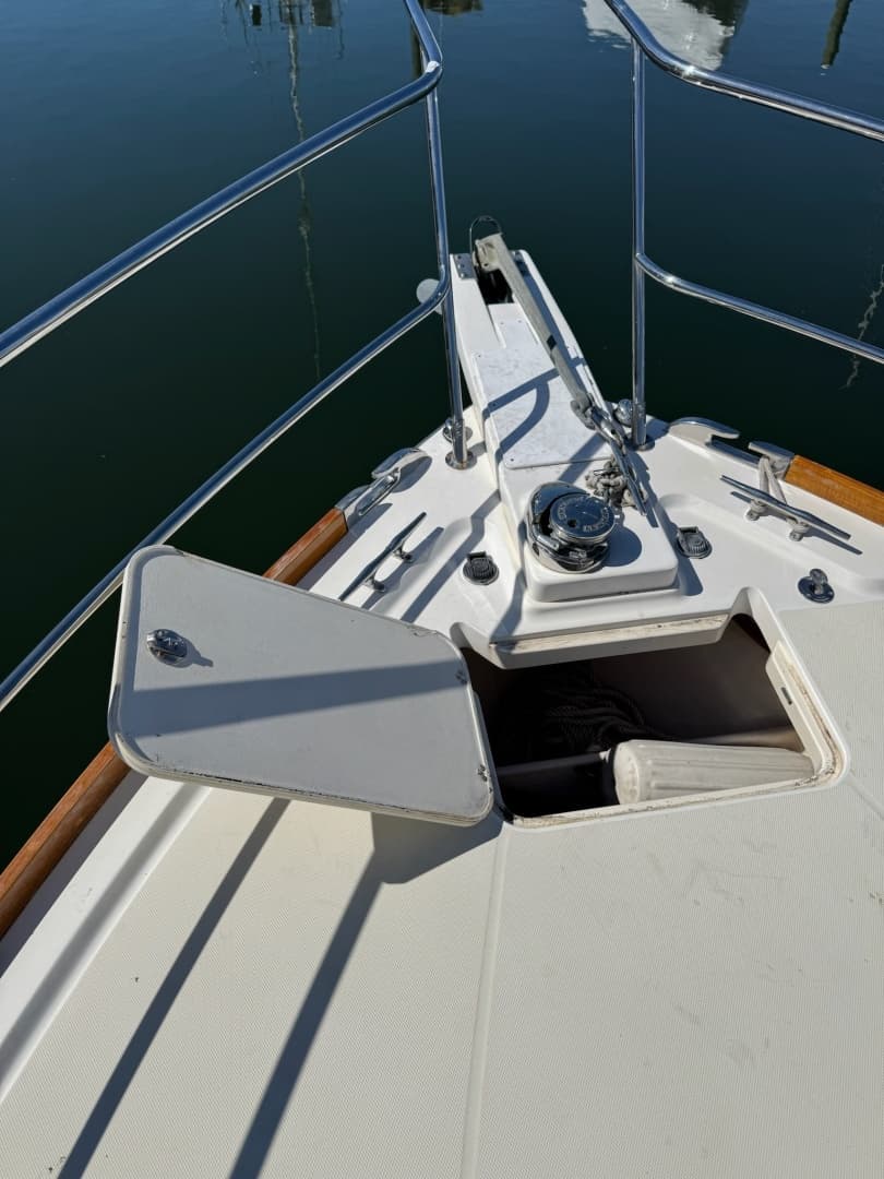 2006 Sabre Yachts 38 Salon Express for Sale in Stamford, Connecticut Downeast Boats 5
