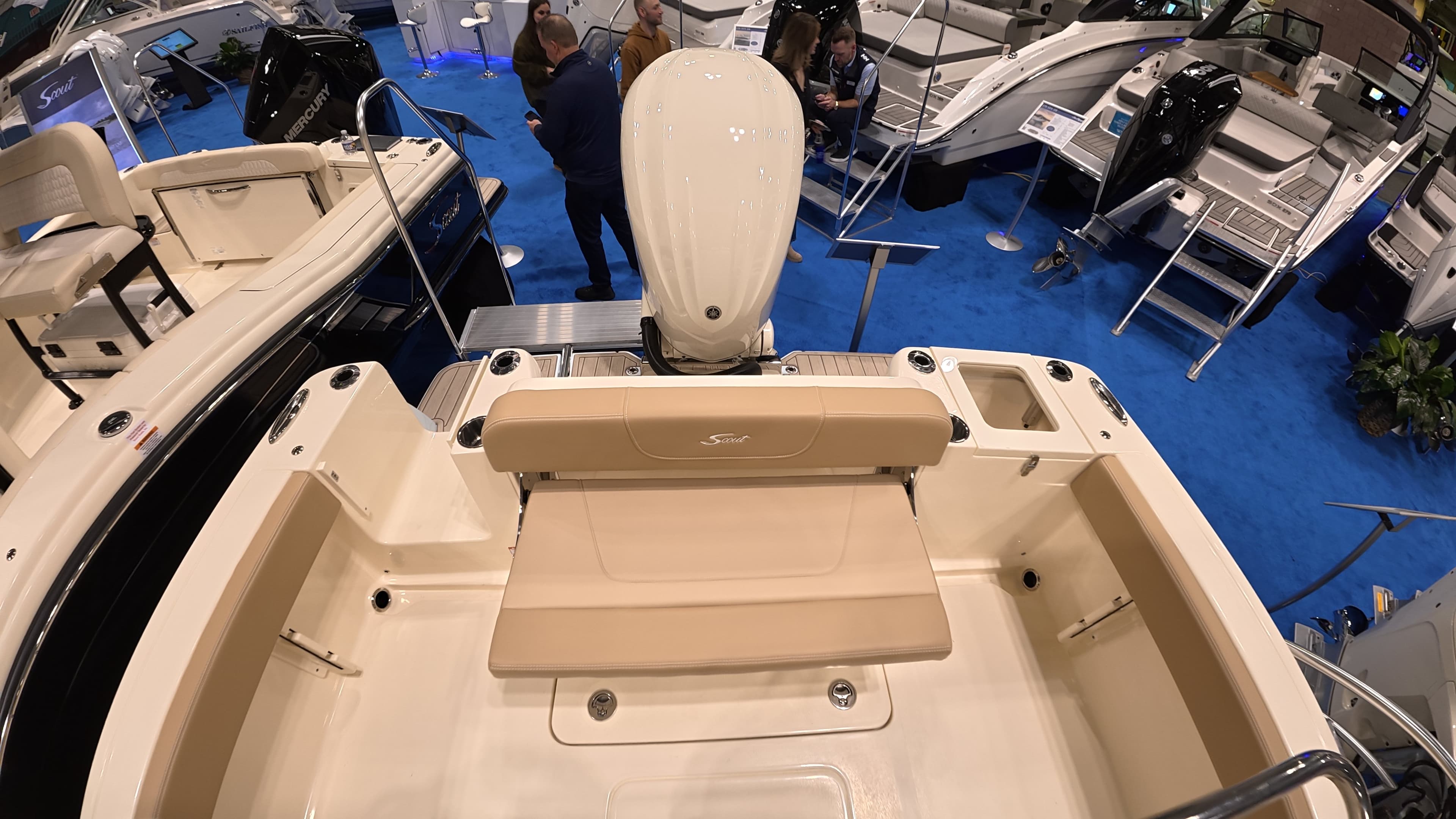 2026 Scout Boats 240 XSF zum Verkauf in Clearwater, Florida Center Console 5
