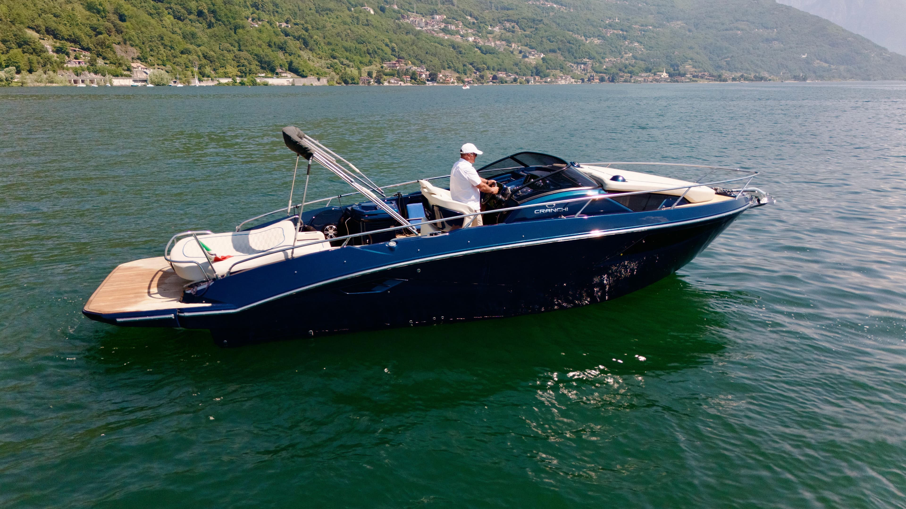 2025 Cranchi E30 Endurance zum Verkauf in Lake Como, IT Walk-around Boats