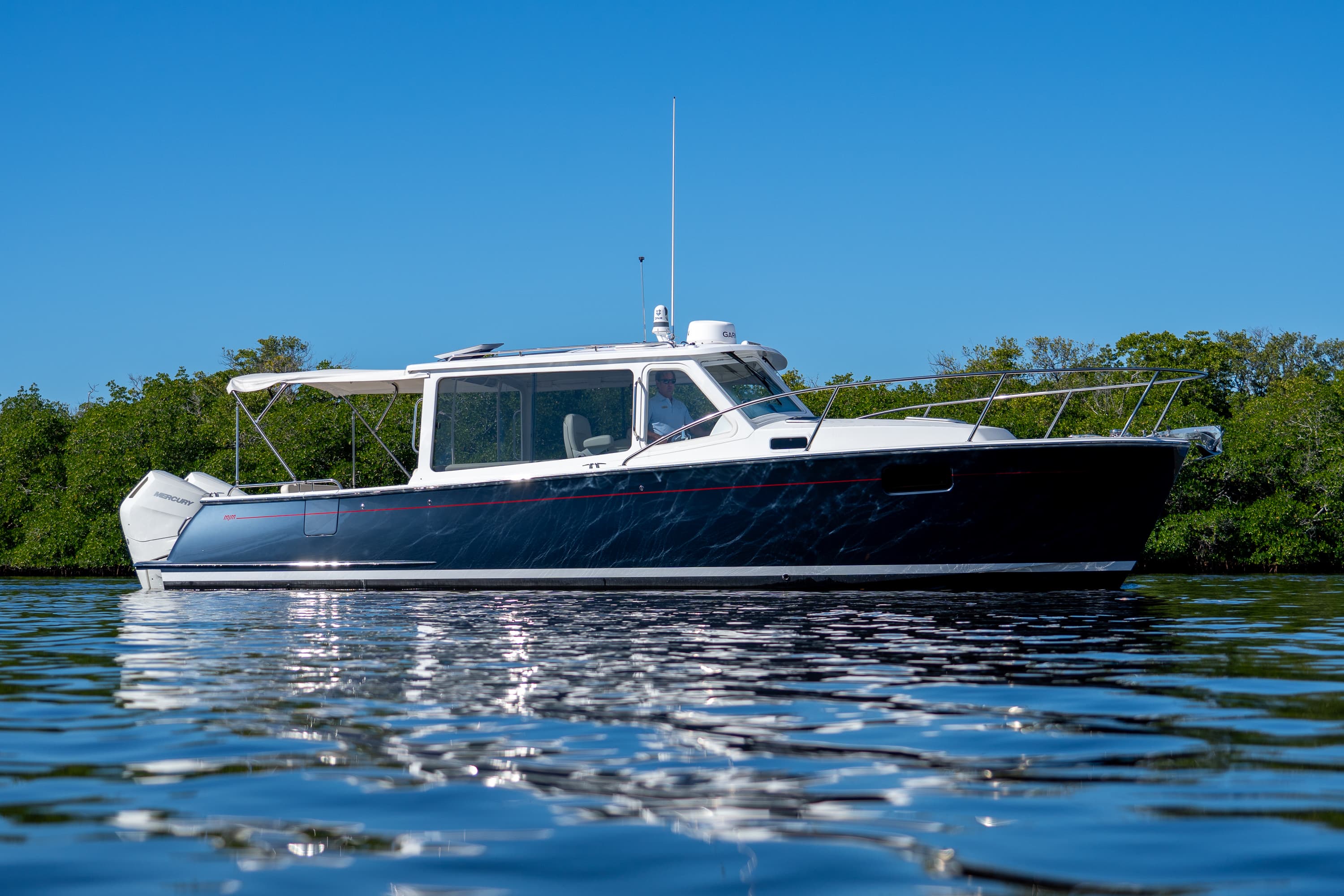 2025 MJM Yachts 35 zum Verkauf in Fort Myers, FL Downeast Boats 4